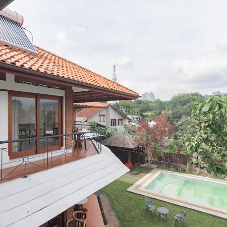 Reddoorz Plus Near Dago Pakar Bandung Ngoại thất bức ảnh