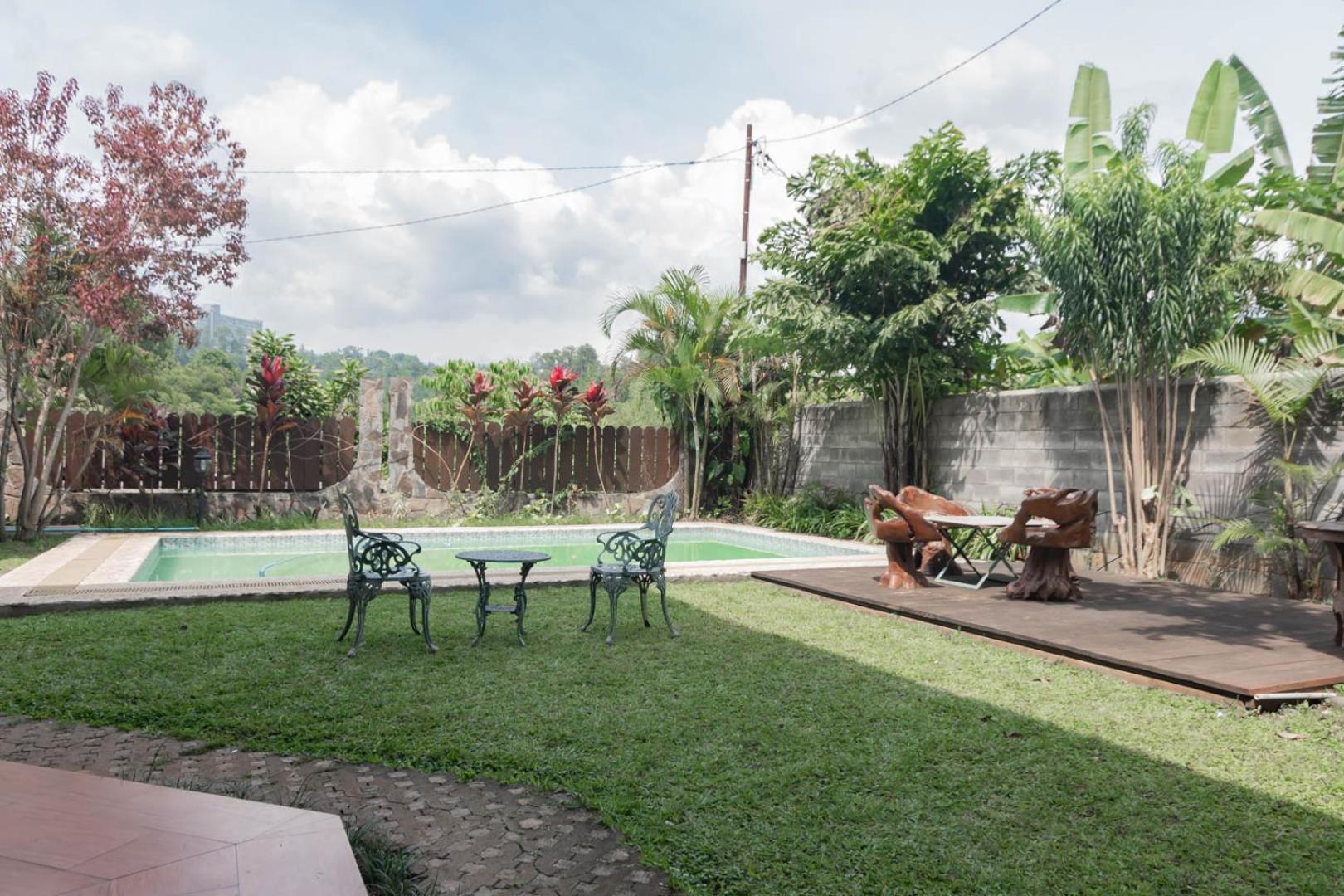 Reddoorz Plus Near Dago Pakar Bandung Ngoại thất bức ảnh