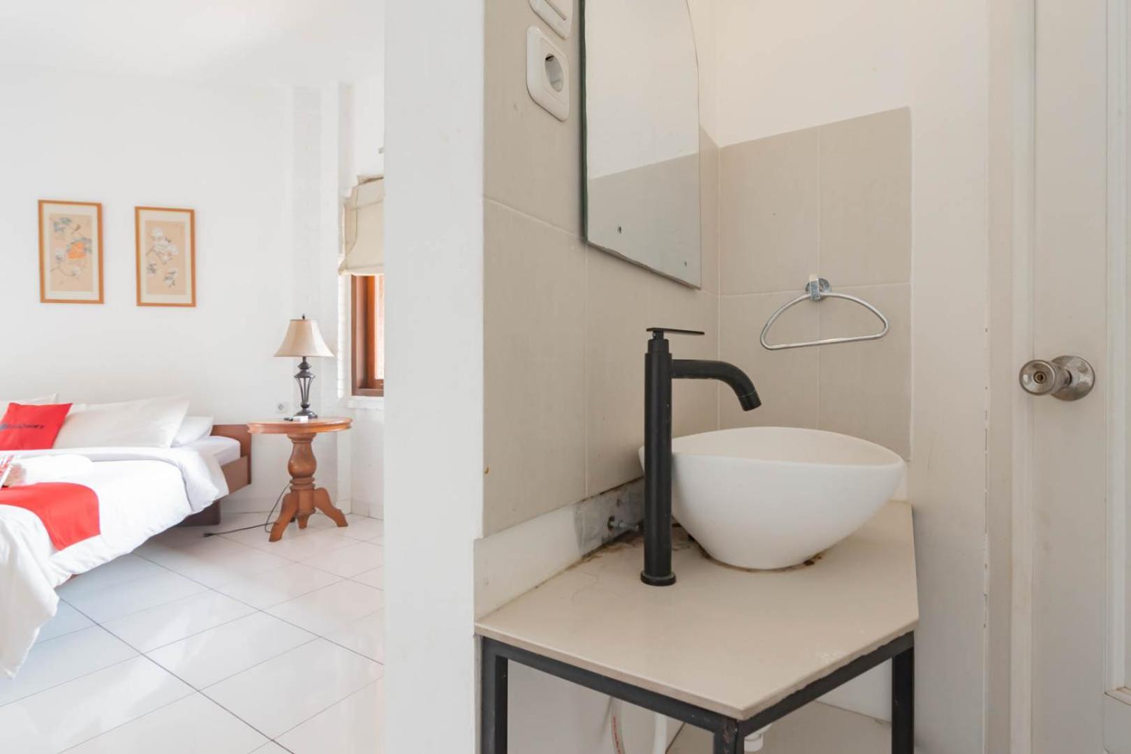 Reddoorz Plus Near Dago Pakar Bandung Ngoại thất bức ảnh